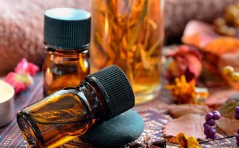 Эфирное масло сандала: свойства и применение