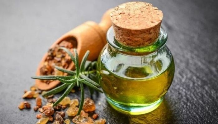 Эфирное масло мирры: свойства и применение